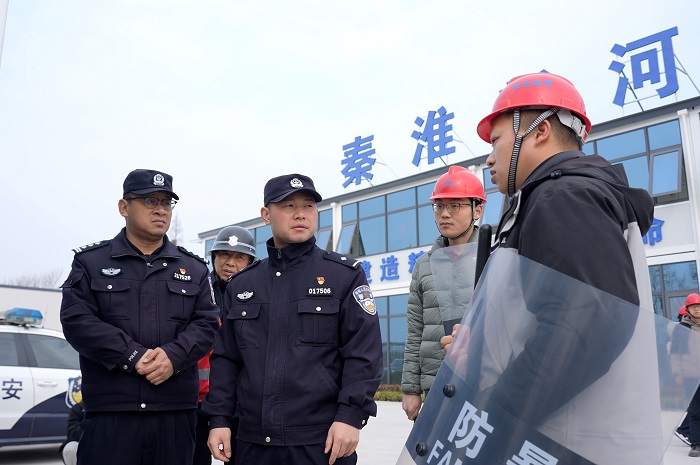 1741249489738934.jpg 2-700.jpg