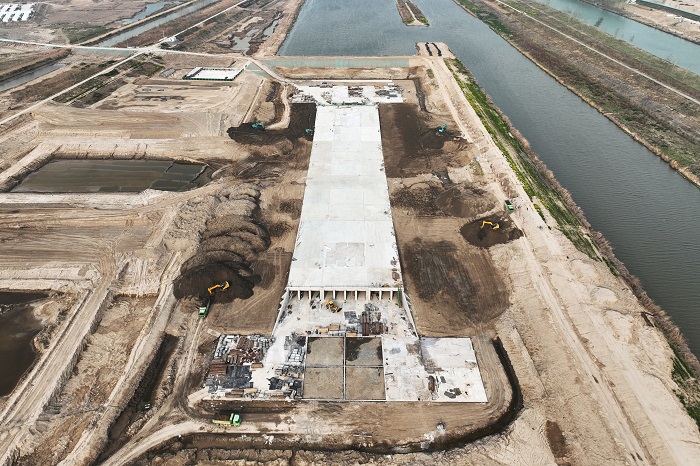 1744611048569337.jpg 1-700.jpg