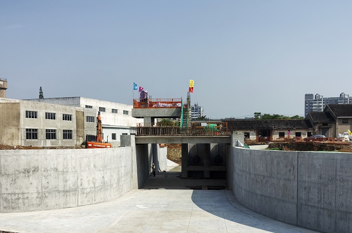 1749541870579708.jpg 2-700.jpg