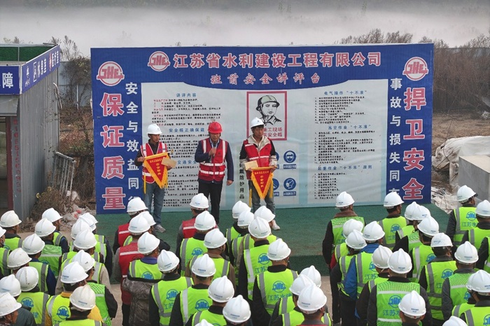 1763454598700314.jpg 1-700.jpg